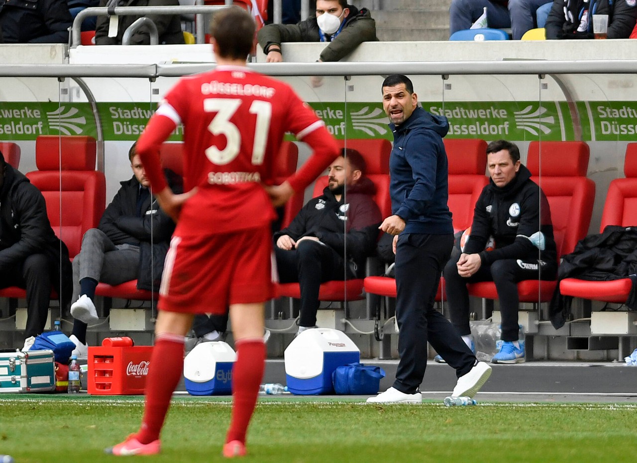 FC Schalke 04: Dimitrios Grammozis war mächtig wütend. 