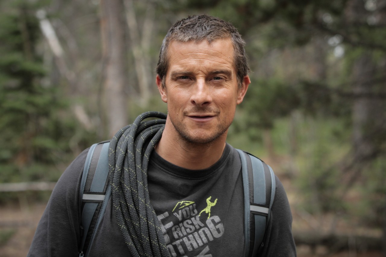 Bear Grylls ist nach dem Show-Erfolg von „Ausgesetzt in der Wildnis“ auch durch seine Netflix-Produktion weltweit bekannt.