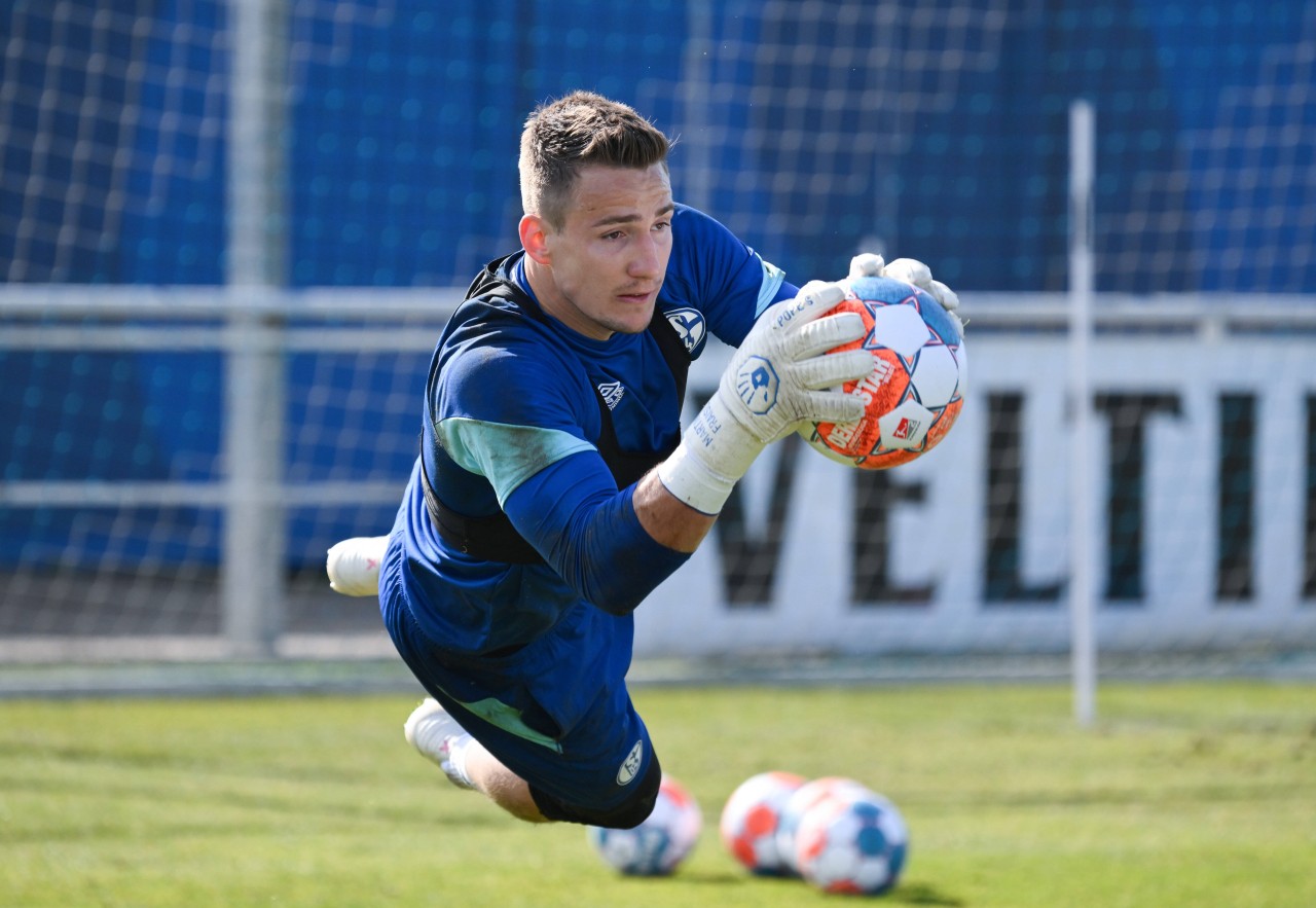 Schalke-Keeper Martin Fraisl sendet eine emotionale Bootschaft an die Fans.