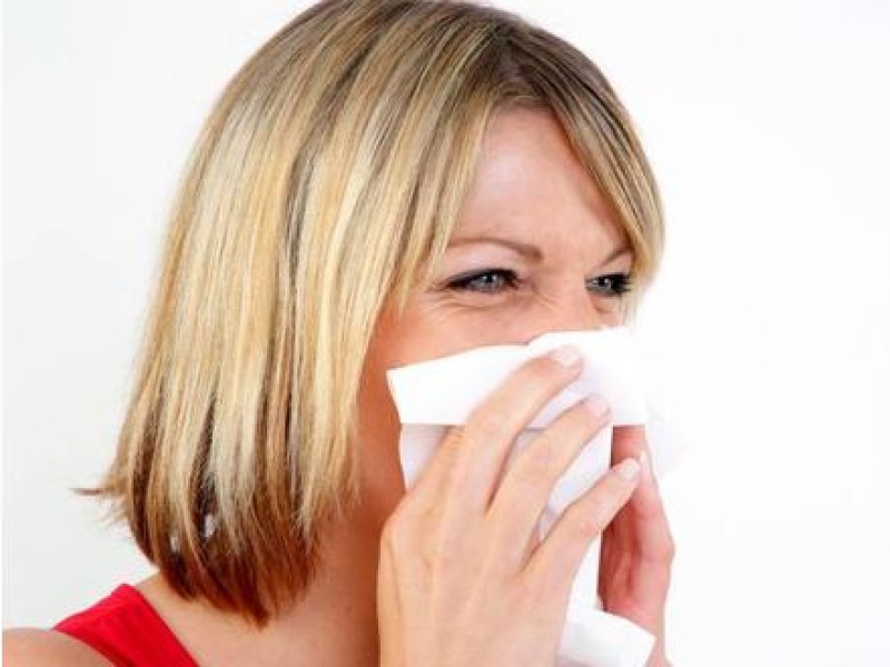  Allergien sind ein lebenslanger Begleiter.
 

Stimmt nicht, denn dem Deutschen Allergie- und Asthmabund zufolge entwickeln sich beispielsweise Nahrungsmittelallergien, die im Säuglingsalter auftreten, bis zum sechsten Lebensjahr zurück.