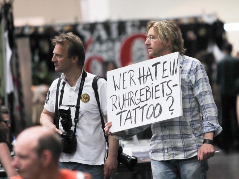 Impression vom ersten Tag der 18. Tattoo- und Piercing-Convention in der Westfalenhalle.