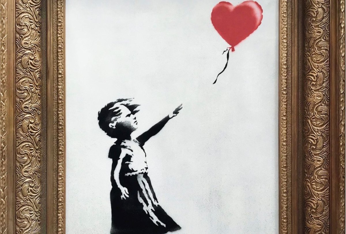 banksy girl with balloon.jpg