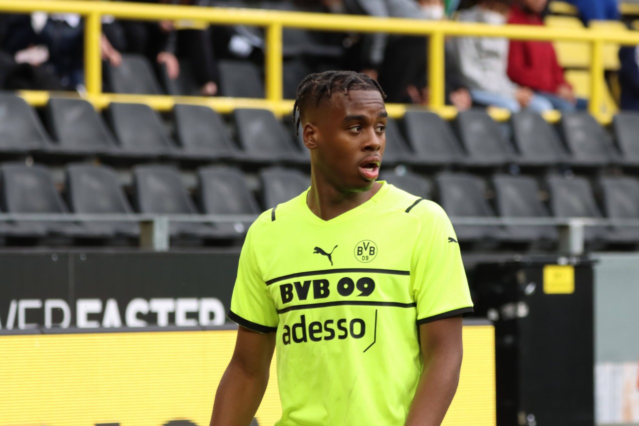 Bei Borussia Dortmund darf Jamie Bynoe-Gittens vom Profidebüt träumen.