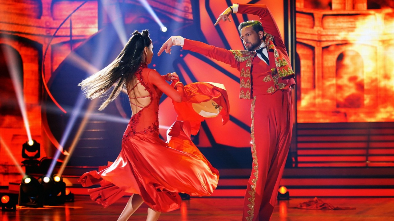 Für seine Teilnahme bei „Let's Dance“ muss Bastian Bielendorfer viel Kritik einstecken.