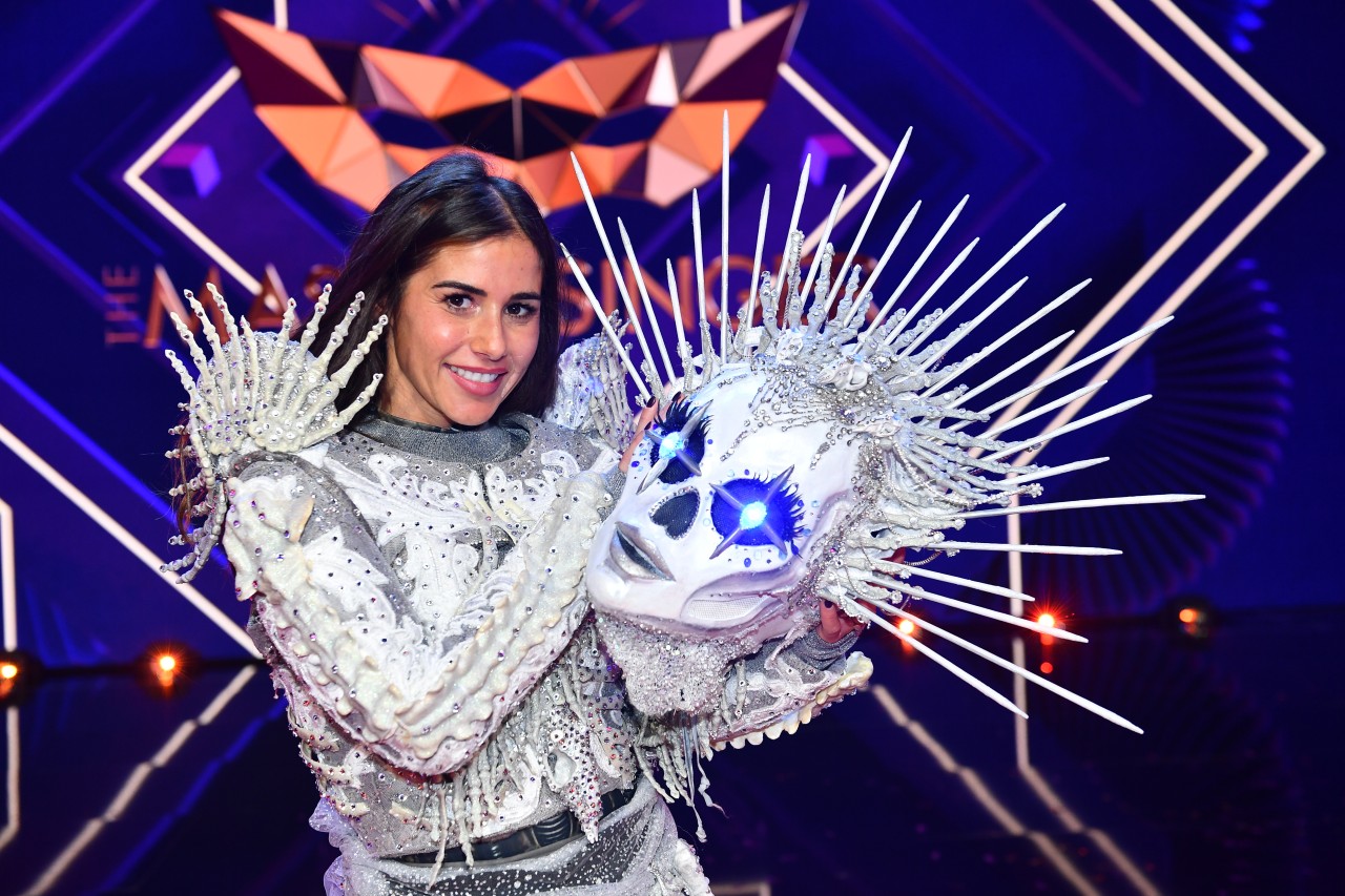 Sarah Lombardi gewinnt als erste Frau bei „The Masked Singer“.