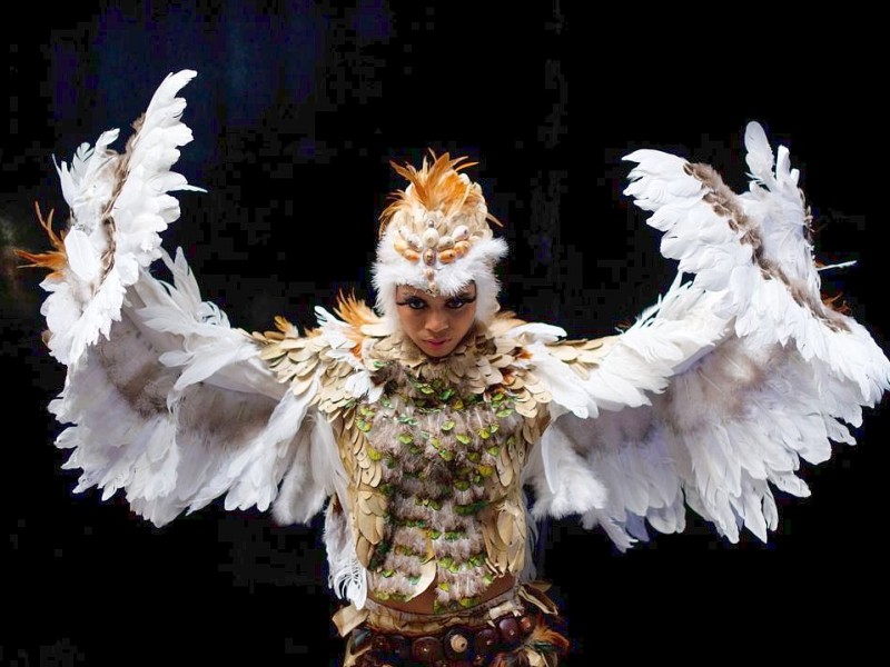 Miss World contestant, Fiji's Koini Vakaloloma, poses for a photo as she waits backstage prior to a rehearsal for the final ceremony at the Ordos Stadium Arena in the inner Mongolian city of Ordos on August 17, 2012. More than 100 beauty queens from around the globe have descended on the northern Chinese mining city of Ordos on the edge of the Gobi desert ahead of the Miss World final on August 18. AFP PHOTO / Ed Jones