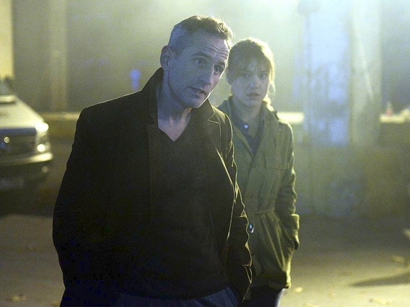 Die ersten Bilder des neuen Tatort „Willkommen in Hamburg“ mit Til Schweiger als Tschiller. Die ARD zeigt den Film am 10. März um 20:15 Uhr.