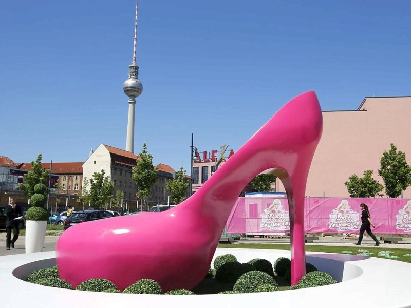 Die Barbies Dreamhouse Experience in Berlin. Auf 2500 Quadratmetern können Fans der blonden Puppe alles Neue rund um Barbies Leben entdecken.
