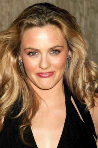 ...vegane Ernährung, davon ist Schauspielerin Alicia Silverstone überzeugt: Meine Nägel sind härter, meine Haut schimmert, und ich habe richtig viel abgenommen, sagt sie. 2002...