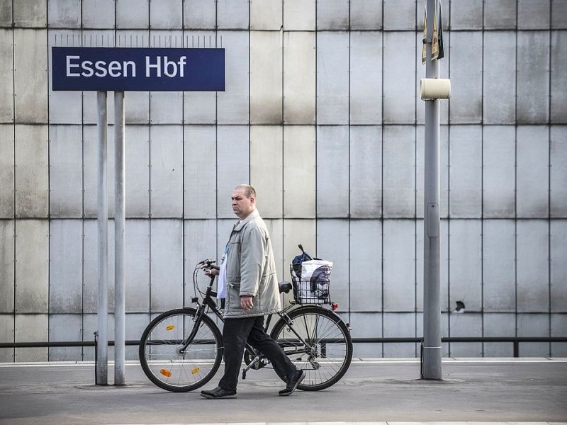 Durch den Streik der Lokführer sind viele Vebindungen am Essener Hbf am Mittwoch ausgefallen.