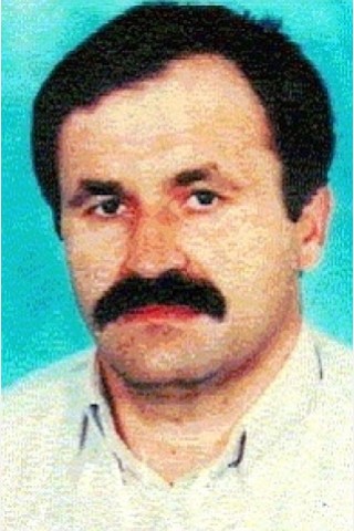 ...9. September 2000: Blumenhändler Enver S. (†38) wird in Schlüchtern (Hessen) mit acht Kugeln aus zwei verschiedenen Waffen erschossen. Er stirbt zwei Tage später im Krankenhaus.