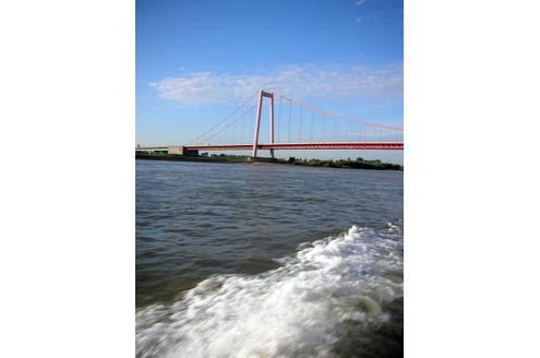 Rhein Rheinbrücke Emmerich, Donnerstag, 26. Oktober 2006 Foto: Michael Schwarz