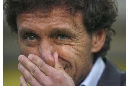 Während sich Bayern-Trainer Giovanni Trapattoni  einst  wegen seiner Spieler in Rage redete, flippte Borussia Dortmunds Trainer Thomas Doll 2008 wegen missliebiger Berichterstattung aus („Permanent auf den Trainer einzunageln - jetzt auch auf die Spieler loszugehen - eine absolute Frechheit“).