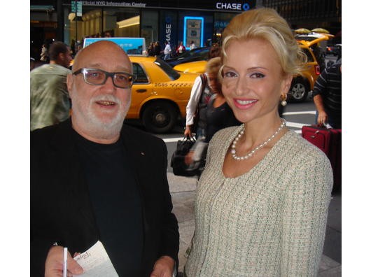 In New York sprach NRZ-Sonderkorrespondent Lothar Petzold mit der Finanzexpertin Sandra Navidi. Foto: NRZ