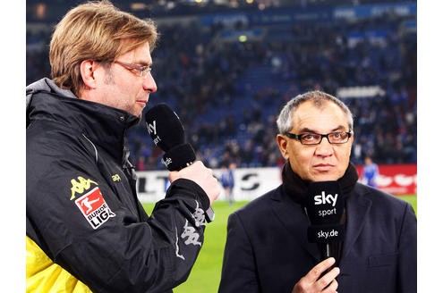 Felix Magath, der coole Kopfmensch? Der Mann kann auch anders. 2010 legte sich Schalkes Trainer nach dem  2:1 im Derby gegen Dortmund mit Sky-Moderator Jan Henkel an, er beschwerte sich über die Auswahl der Szenen für die Analyse, wurde persönlich („Haben Sie schon mal Fußball gespielt!?“).