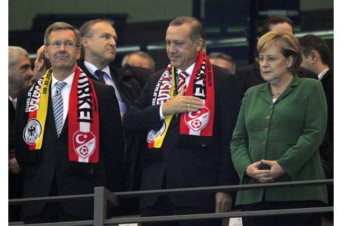 EM-Qualifikationsspiel Deutschland gegen Türkei, Endstand 3:0 (1:0).