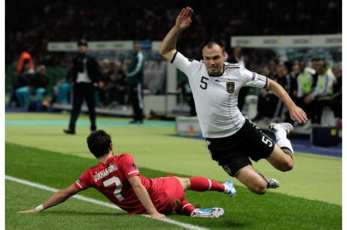 EM-Qualifikationsspiel Deutschland gegen Türkei, Endstand 3:0 (1:0).