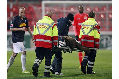 er VfL Bochum hat den zweiten Sieg in Serie teuer bezahlt. Beim 1:0 des VfL beim 1. FC Union Berlin musste Verteidiger Matias Concha nach einem bösen Foul mit einem Schienbeinbruch ausgewechselt werden. Christoph Dabrowski (18.) erzielte den Siegtreffer für Bochum.