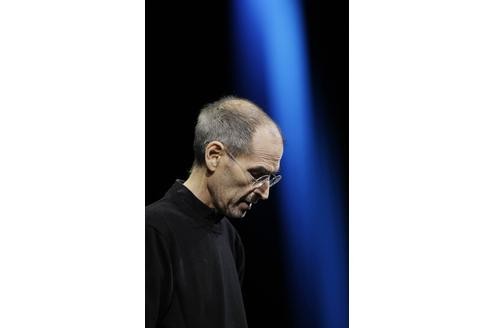 Am 6. Juni trat er - trotz von Krankheit gezeichnet - auf der Entwicklerkonferenz in San Francisco auf. Dort ...