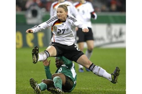 Weitere lustige Frauenfußball-Bilder...