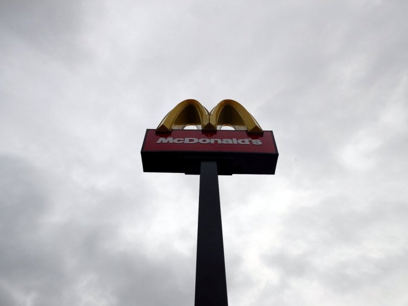 2017-09-04T120049Z_1488962454_RC1734B28290_RTRMADP_3_BRITAIN-MCDONALDS.JPG
