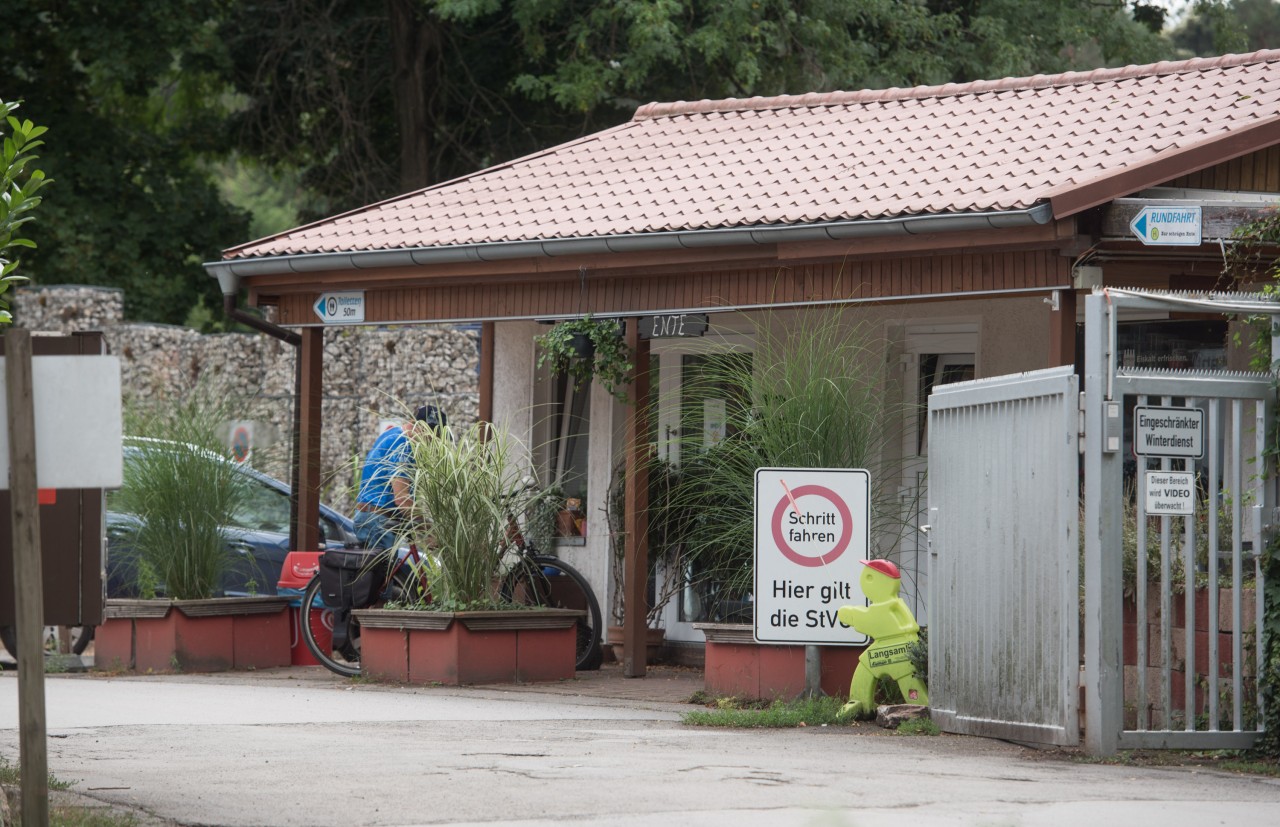 Mülheim: Der Eingang zum Campingplatz am Entenfang.