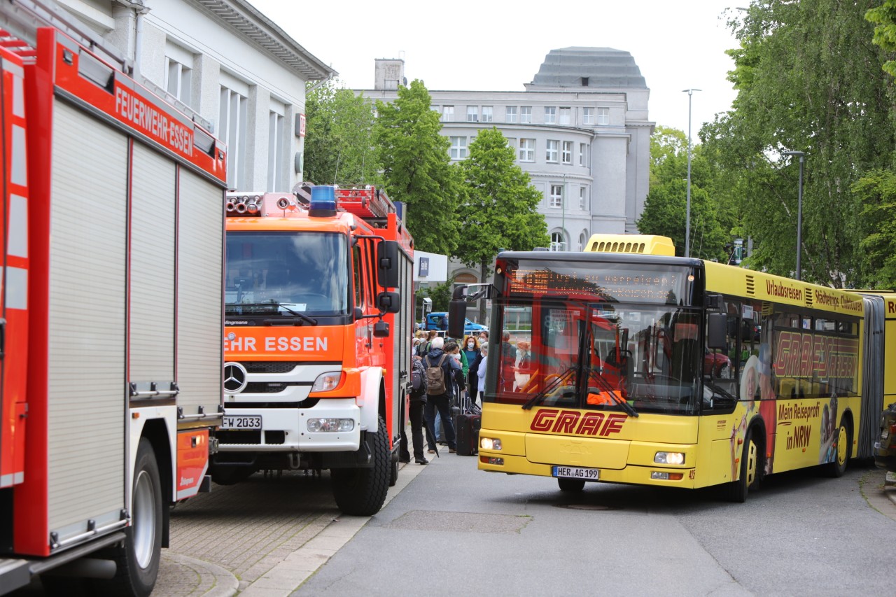 Der Zug in Essen musste auf offener Strecke evakuiert werden.