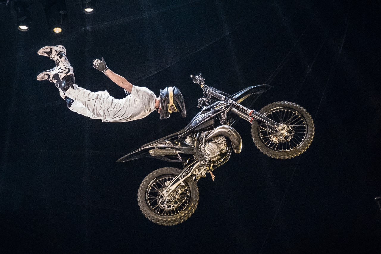 Auch in Duisburg setzt Flic Flac bei der Show „Permanent“ auf die bewährten Motorsport-Stunts.