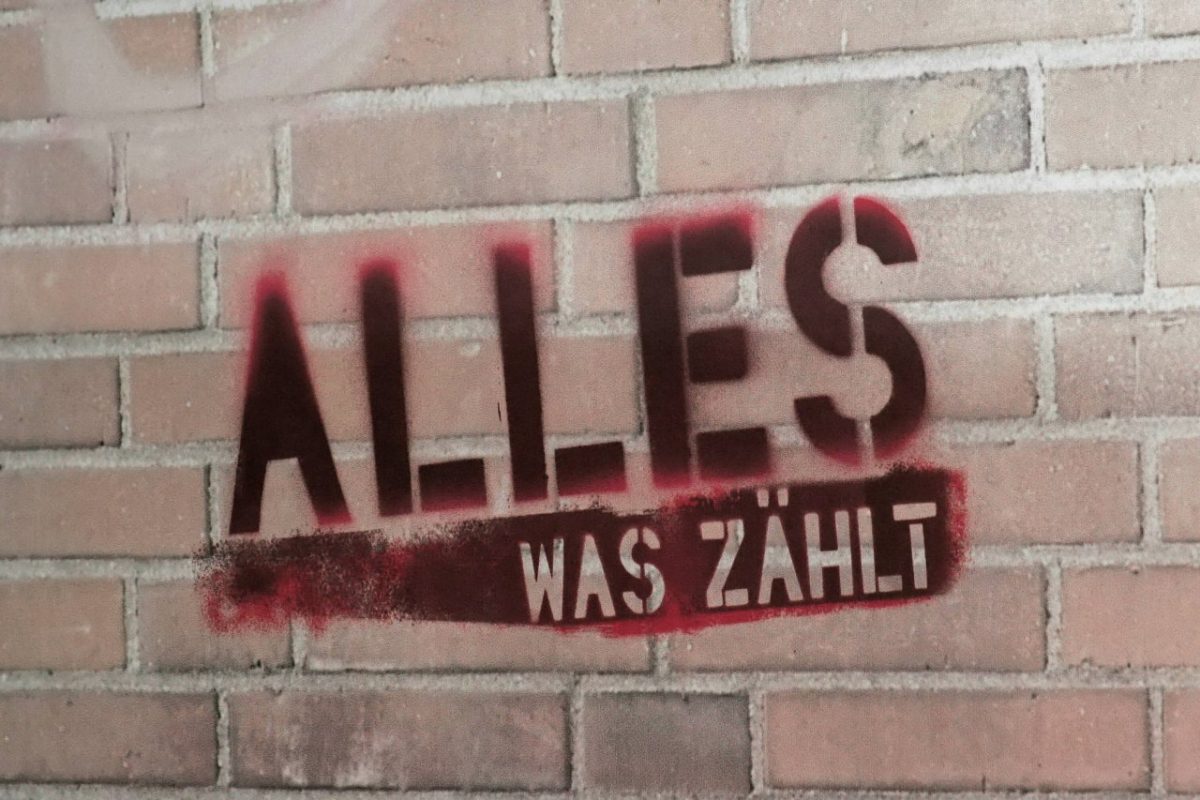 Bei „Alles was zählt“ wirbelte sie einst den Essener Kiez auf, bis sie ihre Sachen packte und ins Ausland verschwand. Jetzt kehrt sie zurück!