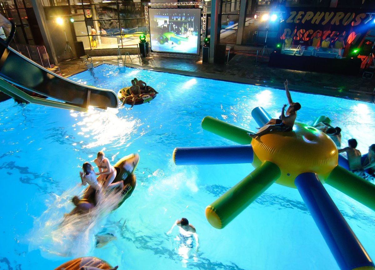 Aquapark Oberhausen.jpg