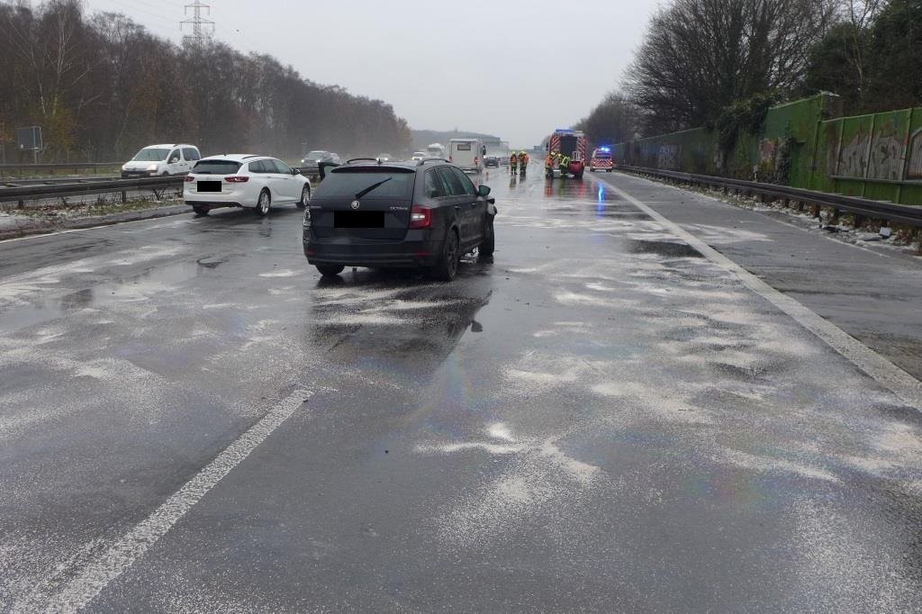 Auto ins Schleudern geraten.jpg