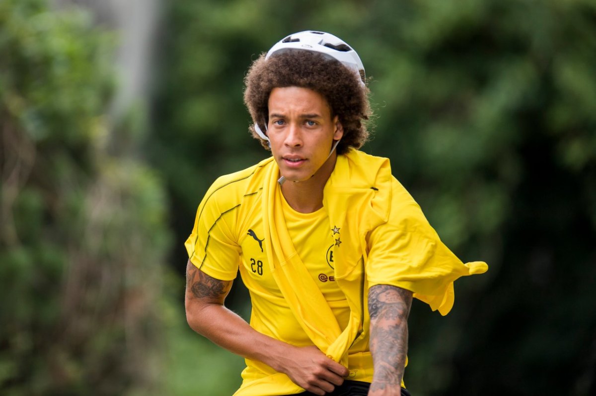 BVB-Axel-Witsel-Fahrrad.jpg