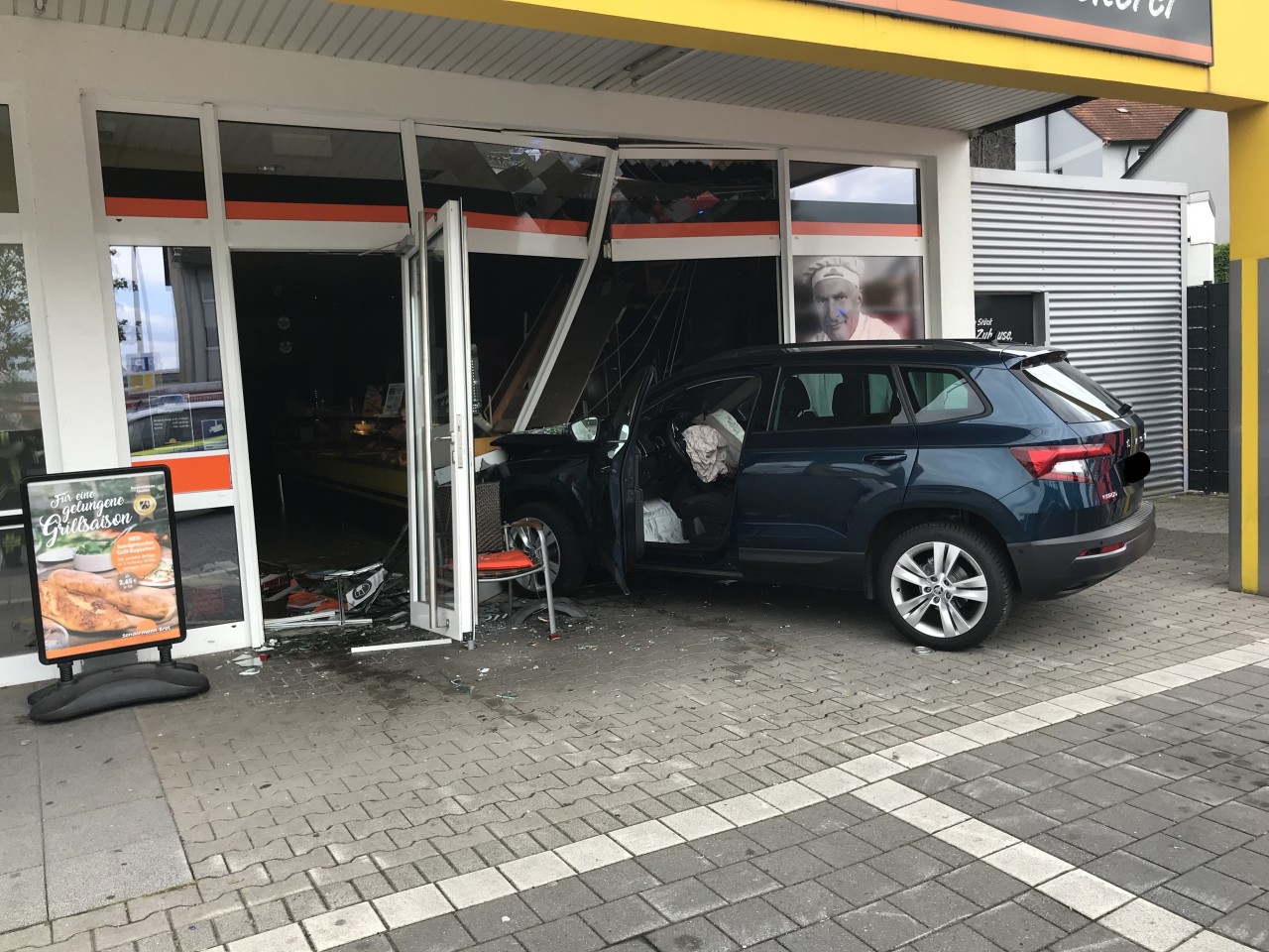 In Bochum kam es auf einem Parkplatz zu einem heftigen Crash.