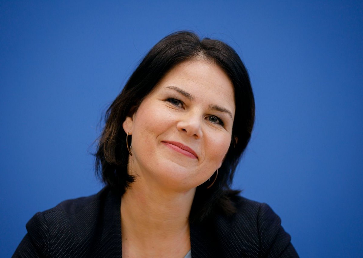 Baerbock_lÃ¤chelt.jpg