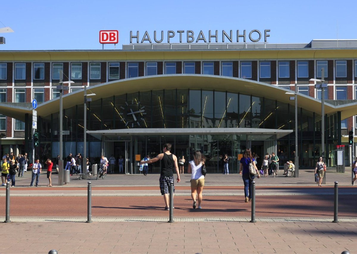 Bahnhof