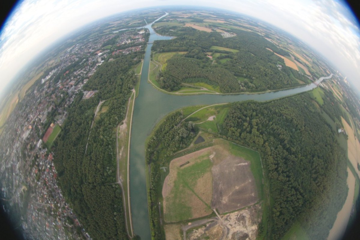 Ballonfahrt Ruhrgebiet.JPG