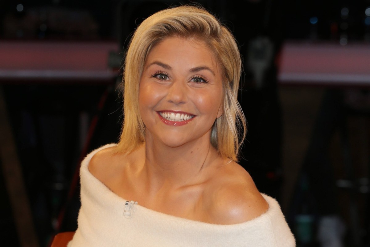 Beatrice Egli teilt ein Bild vom Strand. Ihre Fans kennen kein Halten mehr., Beatrice Egli