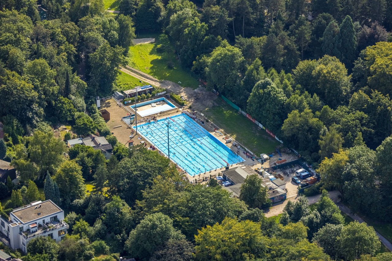 In Bochum kämpfen viele Einwohner um den Erhalt des Freibades in Langendreer. (Archivbild) 