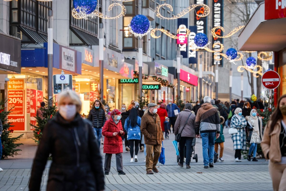 Bochum: Verkaufsoffener Sonntag in der Vorweihnachtszeit â€“ Anwohner wÃ¼tend! â€žDie spinnen doch