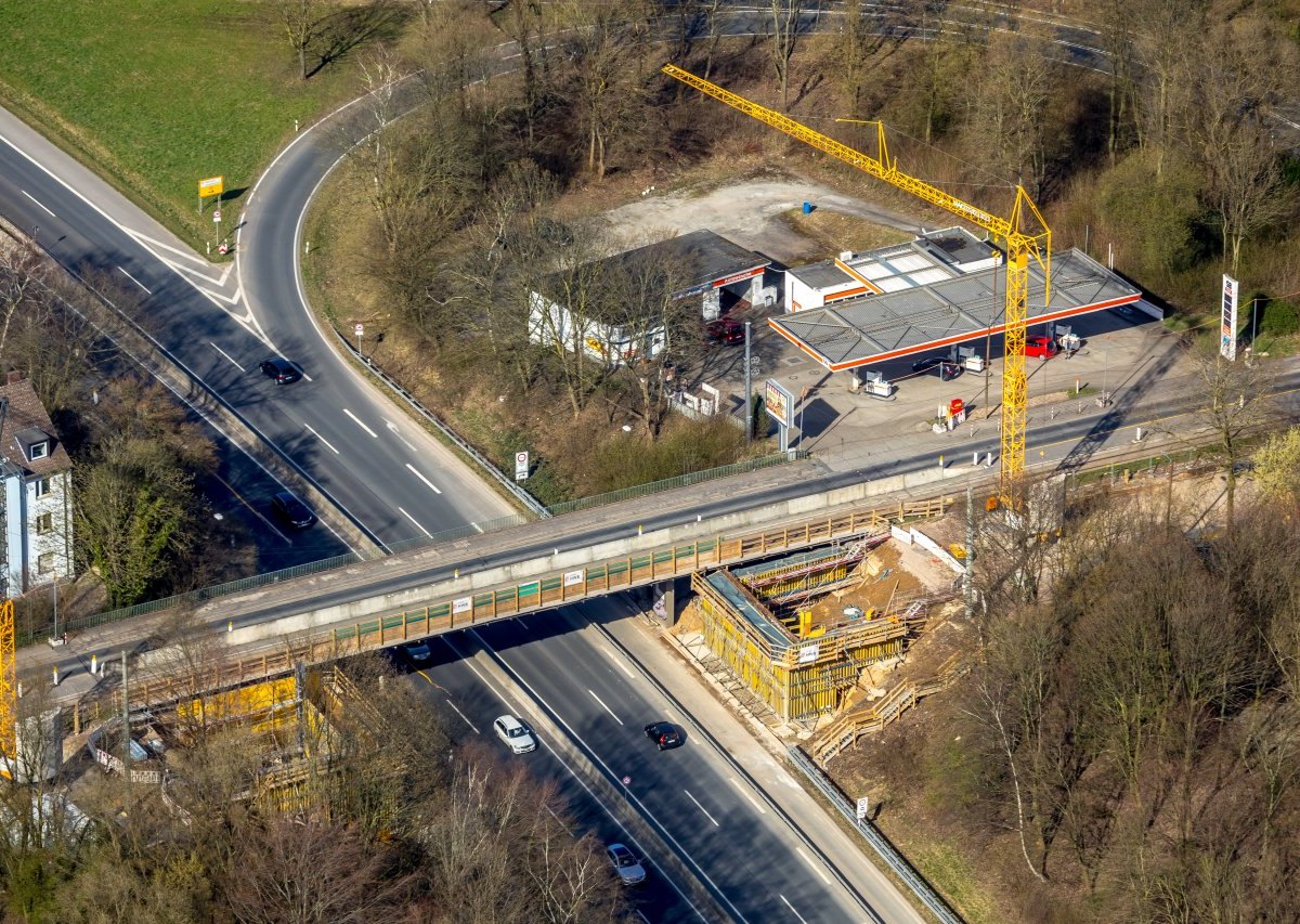 Bochum-baustelle-bruecke-wittener-straße.JPG