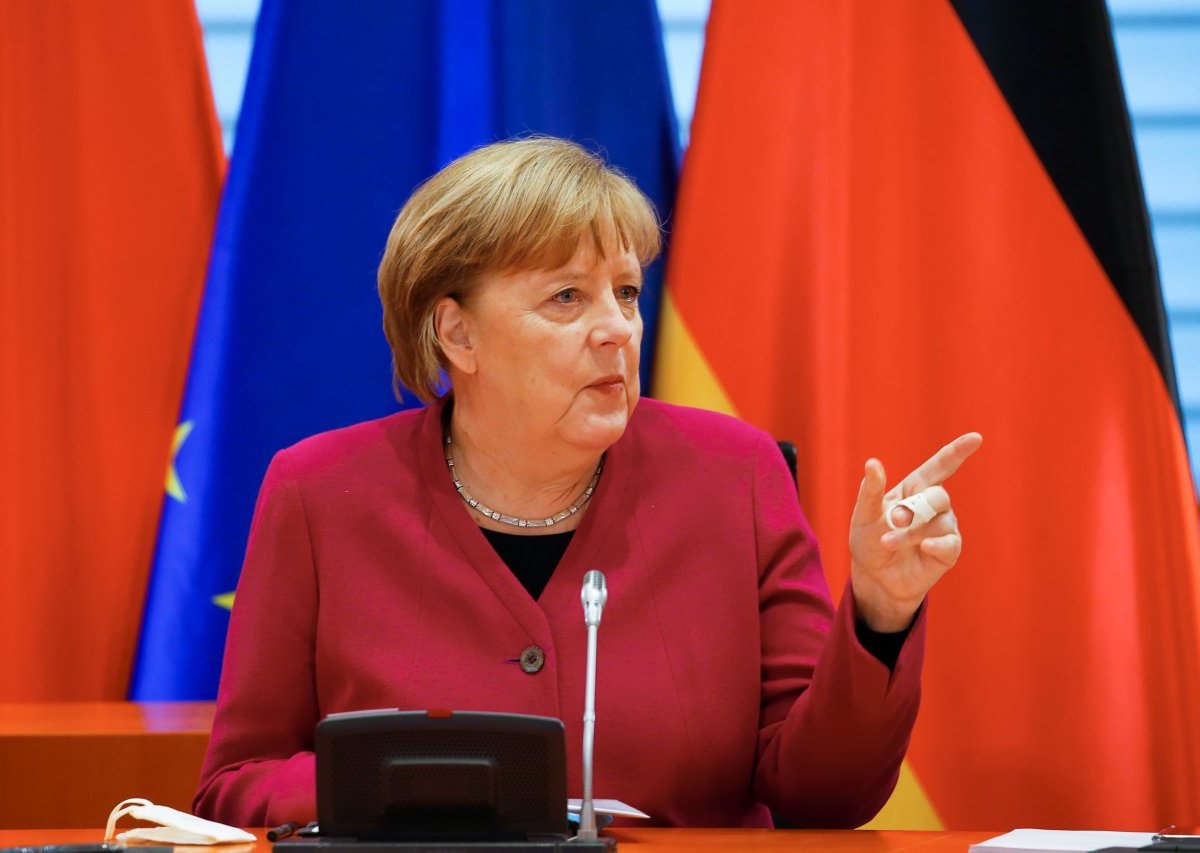 Corona Merkel.jpg