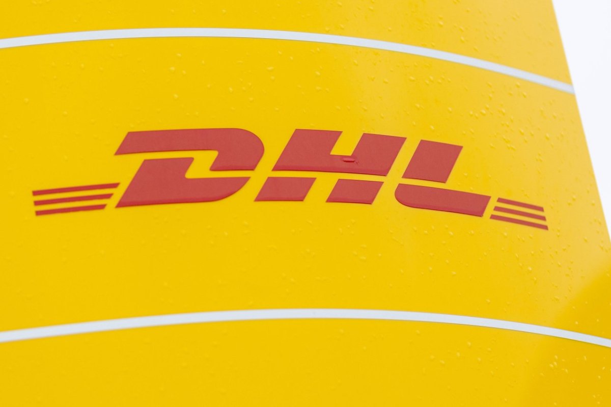 DHL.jpg