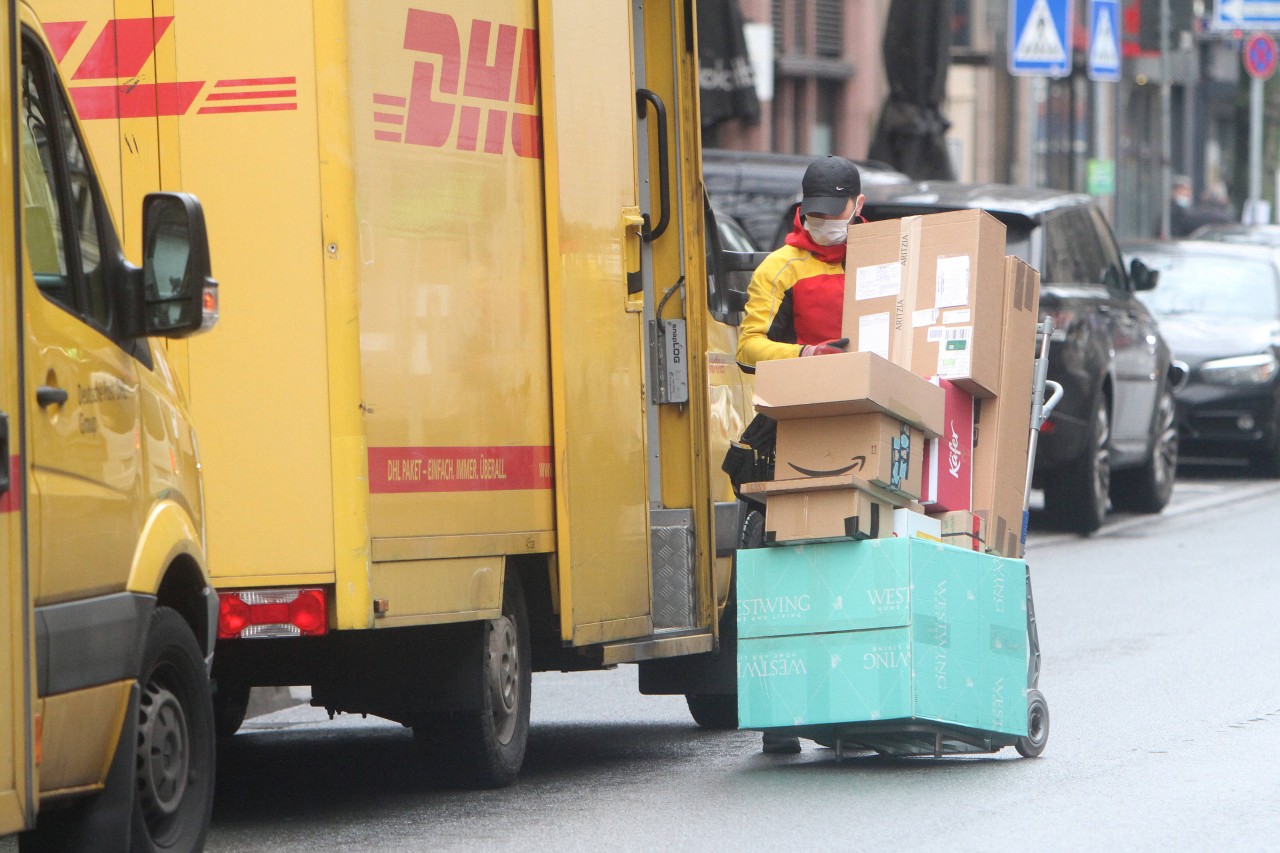 DHL: Der gefilmte Paketzusteller kam nicht gut weg. (Symbolbild)