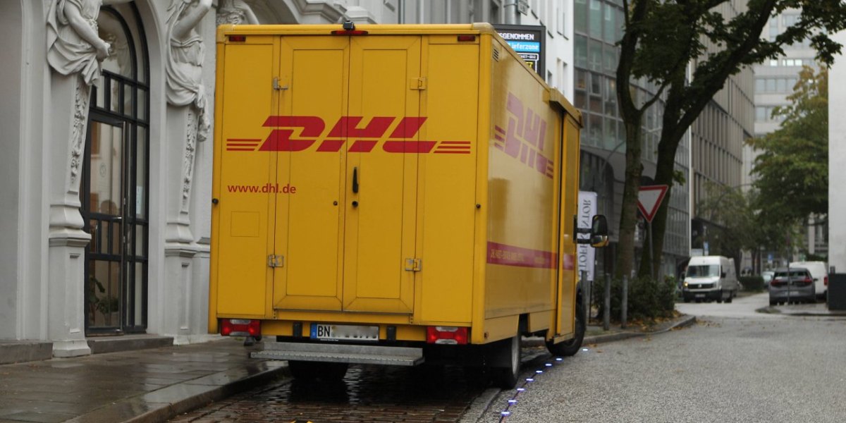 DHL: Anwohner wütend über dieses Verhalten der Zusteller – „Haben sie Sonderrechte?“