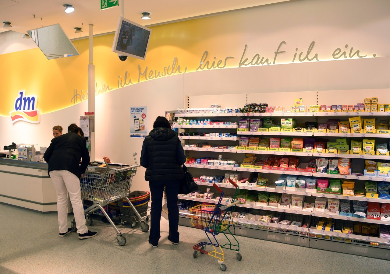 Ein beliebtes Produkt bei dm, Rewe und Co. wird zurückgerufen. (Symbolbild)