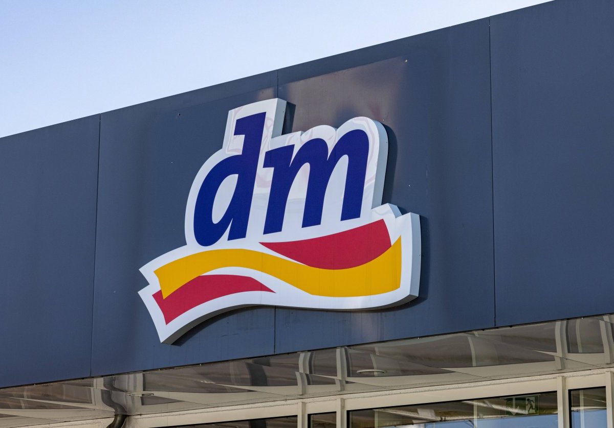 DM Logo