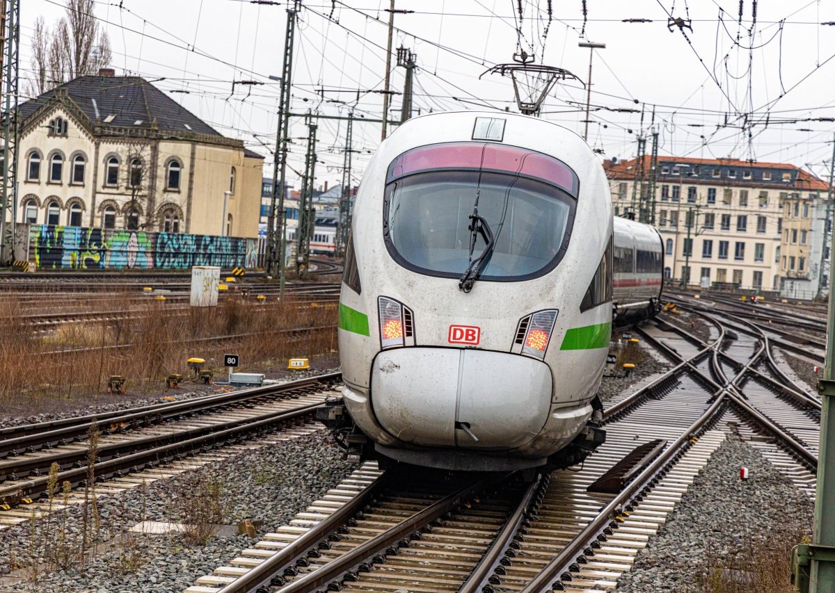 Deutsche Bahn .jpg