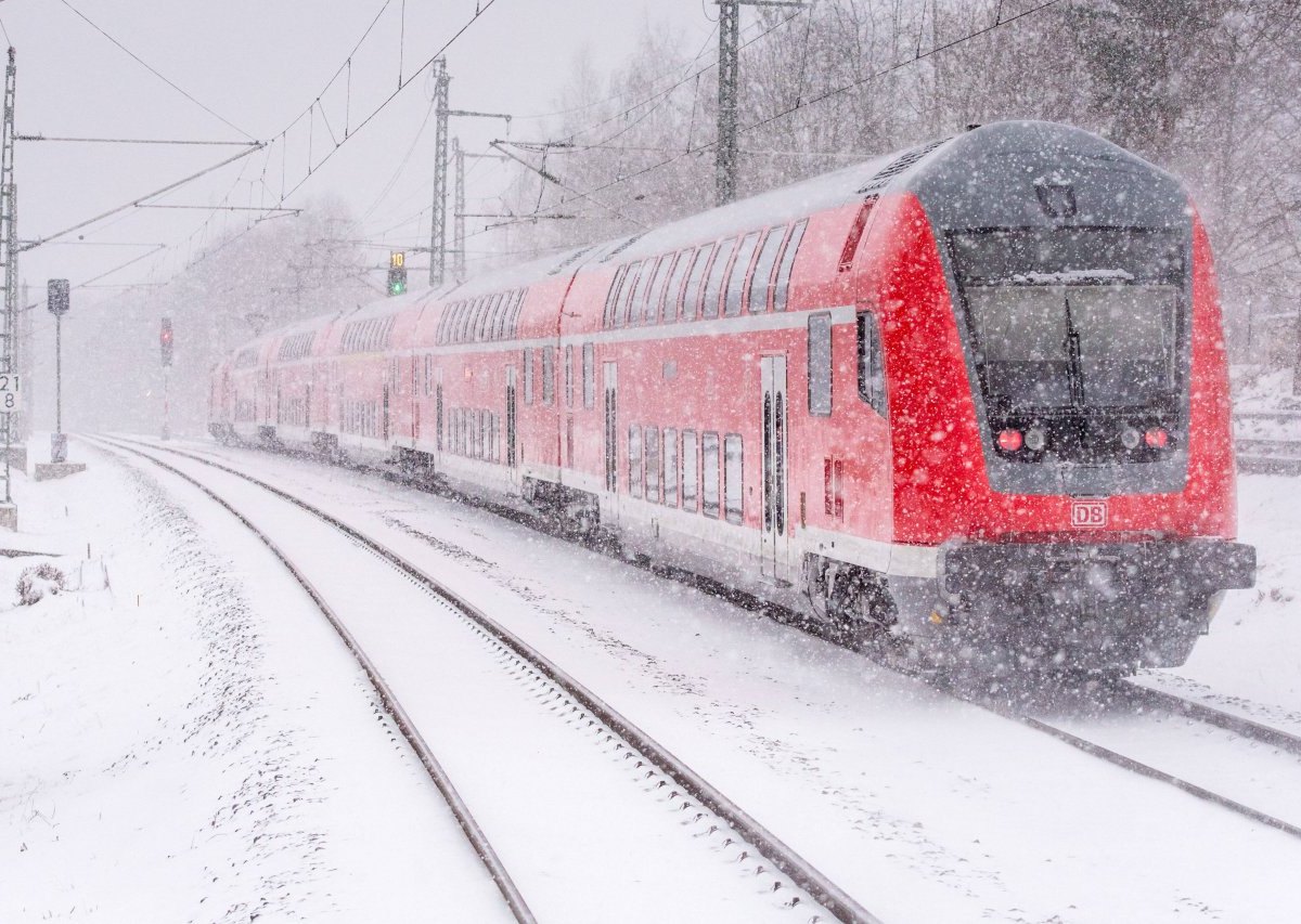 Deutsche Bahn: Mega-Ansturm zu Weihnachten erwartet – SO reagiert das Unternehmen