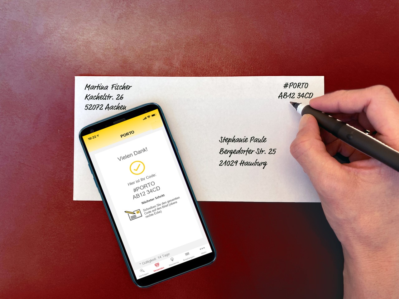 Ein Deutsche Post-Kunde will die mobile Briefmarke nutzen und stellt sich eine Fragen. 