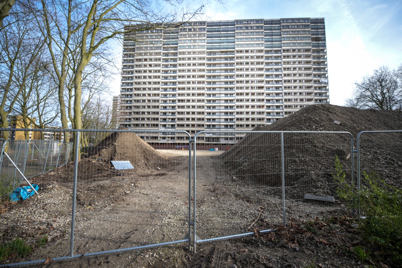 Duisburg: Nach mehreren Anläufen steht jetzt ein fester Termin für die Sprengung des zweiten "weißen Riesen". 